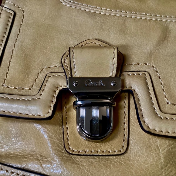 Coach Yellow Leather Poppy Satchel Handbag Shoulder Bag No. A1269-17888 - Picture 12 of 16